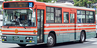 KL-UA452MAN